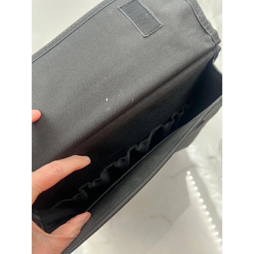 Duluth Trading Co Black Ballistic Nylon Messenger Field Laptop Bag Organizer